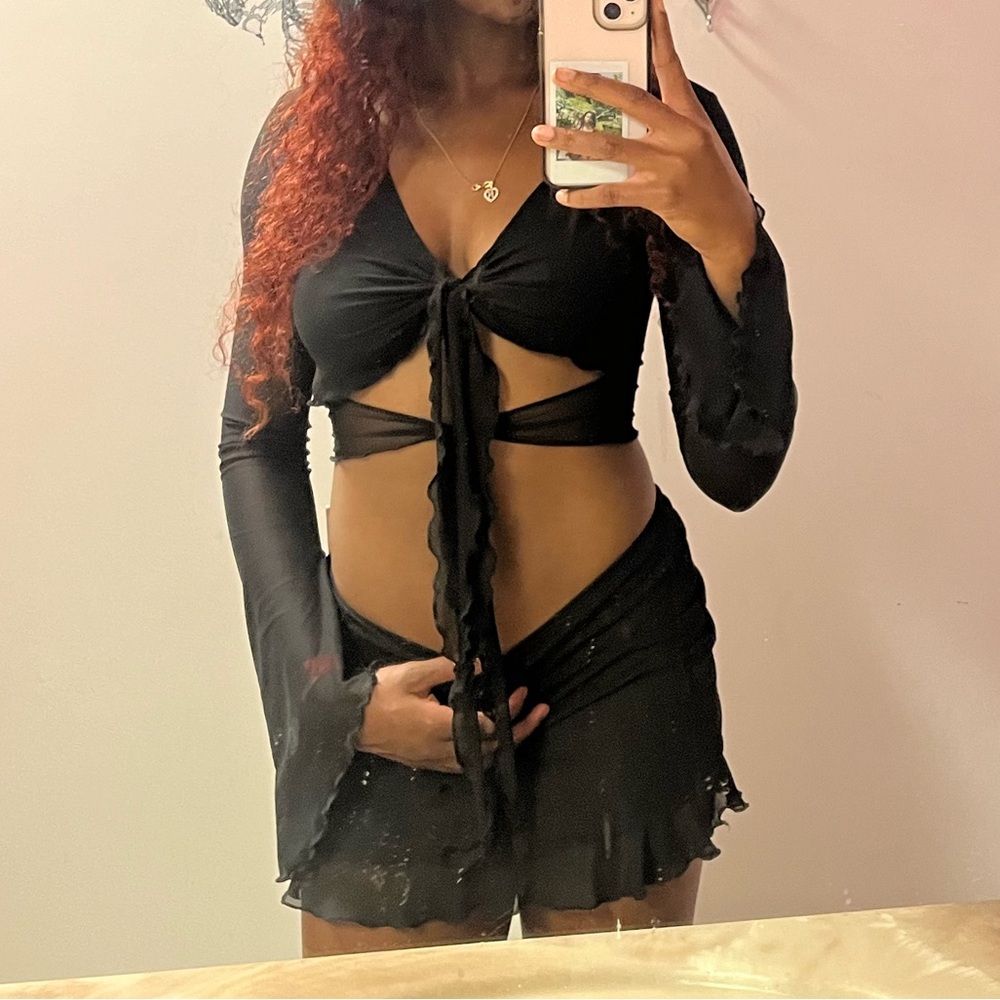 Edikted mesh tie up top!